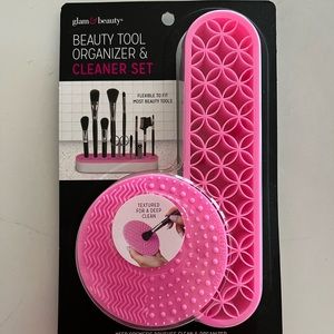 Makeup Brush Cleaner and Organizer